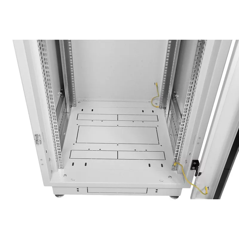 Шкаф телекоммуникационный напольный ЦМО 33U (600 × 800) дверь перфорированная ШТК-М-33.6.8-4ААА